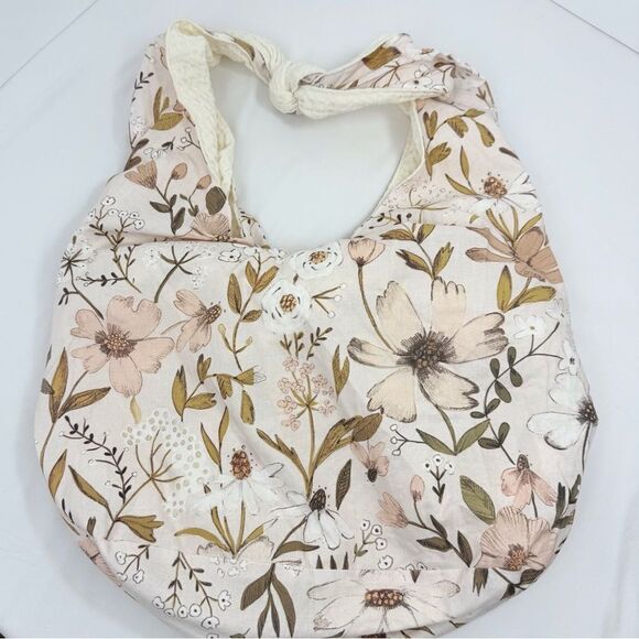 Baggagean and Co. Pink Floral Cream Waffle Knit Soft Reversible Fabric Hobo Bag - Picture 6 of 16